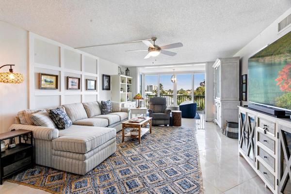 Tropic Bay, 930 Dogwood Dr #457, Delray Beach, Florida 33483, image 1