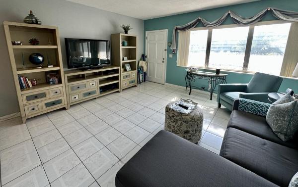 Delray Colonial, 1001 NE 8th Ave #102, Delray Beach, Florida 33483, image 2