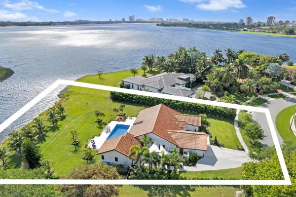 Presidential Estates, 3510 Embassy Dr, West Palm Beach, Florida 33401, image 1