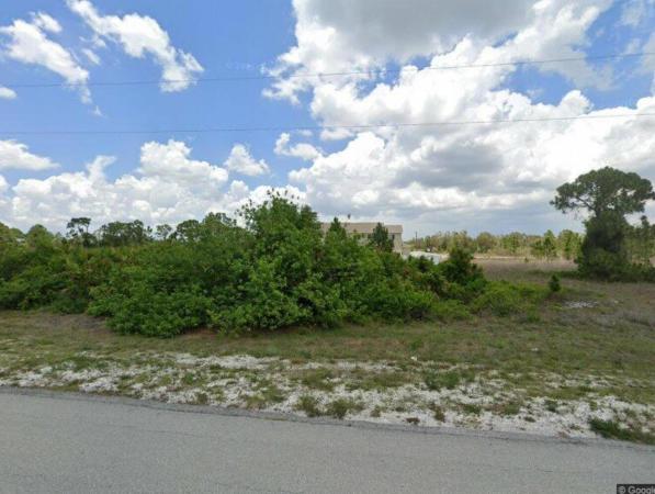 965 Jaguar Blvd, Lehigh Acres, Florida 33974, image 1