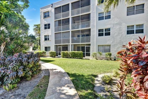1541 S Ocean Blvd #413, Lauderdale By The Sea, Florida 33062, image 1