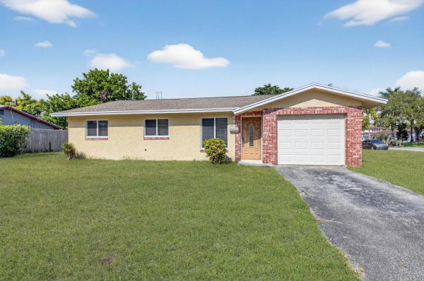 Country Club Village, 1601 NW 5th St, Boca Raton, Florida 33486, image 1