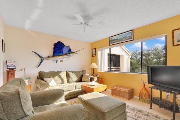 Oak Harbour, 346 Oak Harbour Dr, Juno Beach, Florida 33408, image 1