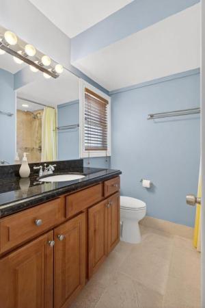 Dottor, 129 S Golfview Rd #7, Lake Worth Beach, Florida 33460, image 3