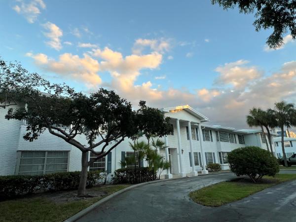 Imperial Point Colonnades, 6800 NE 22nd Way #2121, Fort Lauderdale, Florida 33308, image 1