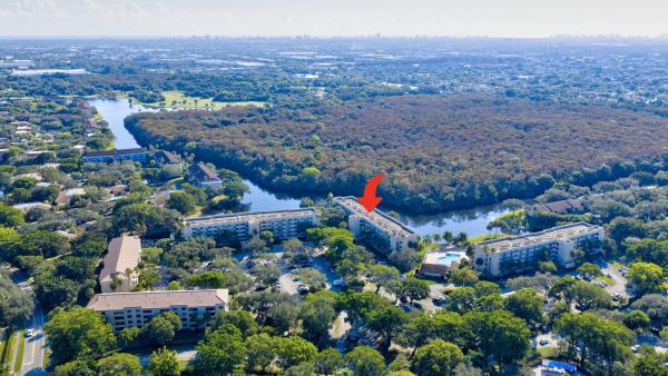 Tradewinds At The Township, 3000 NW 42nd Ave #B404, Coconut Creek, Florida 33066, image 2