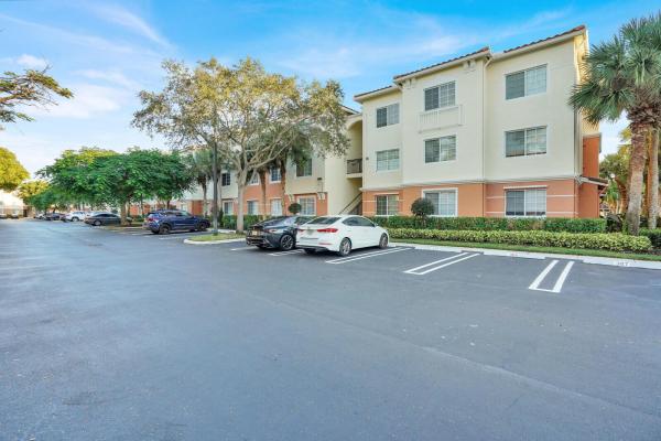 Mezzano At Baywinds, 9845 Baywinds Dr #6102, West Palm Beach, Florida 33411, image 1