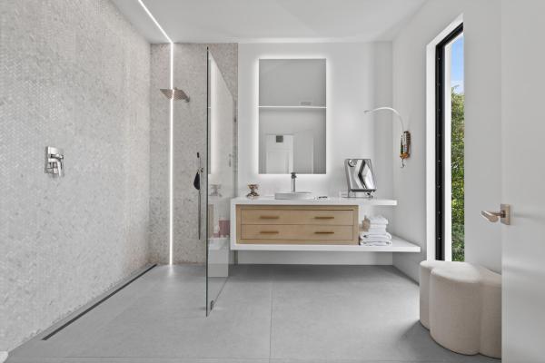 423 Chilean Ave, Palm Beach, Florida 33480, image 1