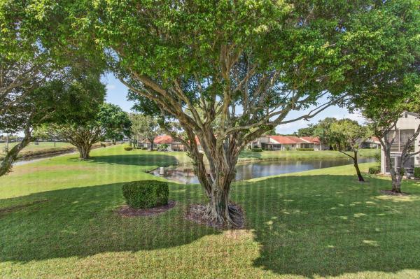 Fairway Park At Indian Spring, 5771 Fairway Park Ct #205, Boynton Beach, Florida 33437, image 3