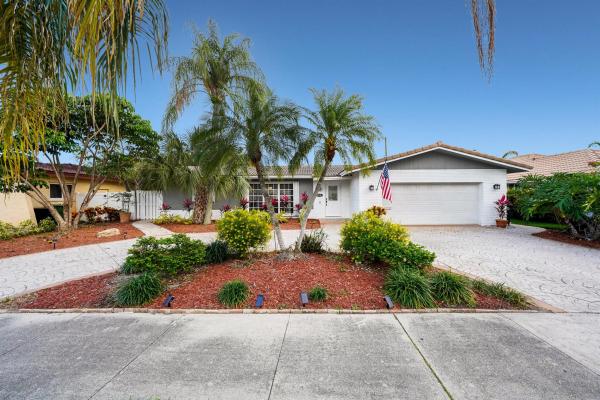 Imperial Point, 2102 NE 68th St, Fort Lauderdale, Florida 33308, image 1