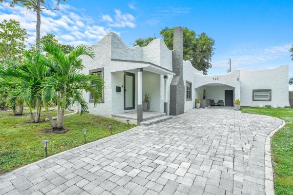 Fernwood, 727 Fernwood Dr #, West Palm Beach, Florida 33405, image 1