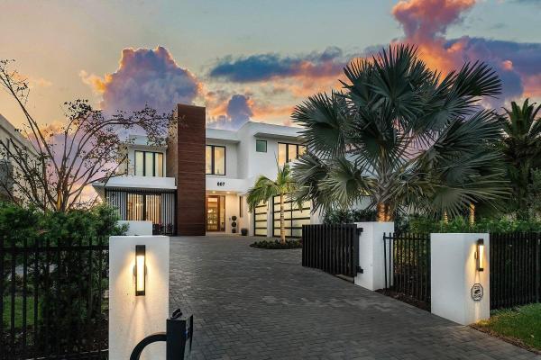 Lake Shores Lantana, 807 N Atlantic Dr, Lantana, Florida 33462, image 2