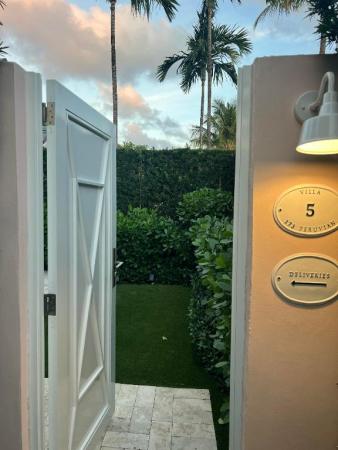 Peruvian Court, 173 Peruvian Ave #5, Palm Beach, Florida 33480, image 3