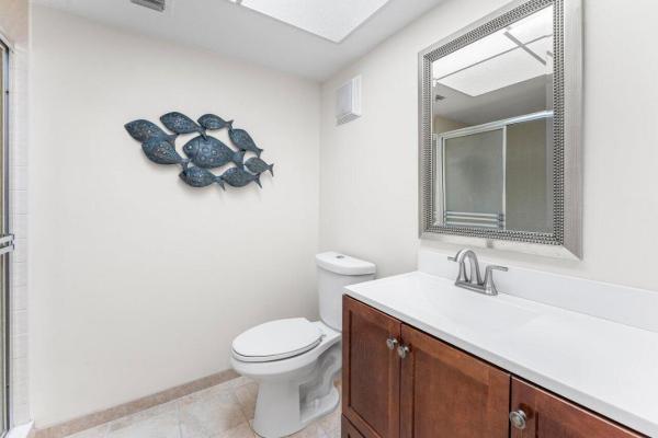 606 Brackenwood Cv, Palm Beach Gardens, Florida 33418, image 1