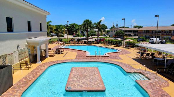 Dover At Century Village, 449 Dover C, West Palm Beach, Florida 33417, image 1