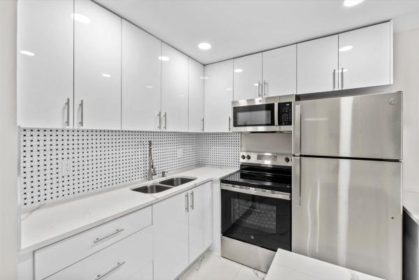Andover At Century Village, 17 Andover A, West Palm Beach, Florida 33417, image 3