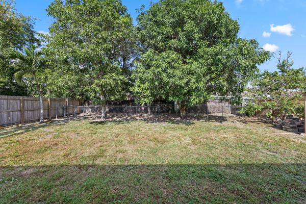 Lake Worth Hills, 5613 S 36th St, Greenacres, Florida 33463, image 1