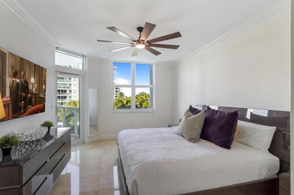 Townsend Place, 550 SE Mizner Blvd #B402, Boca Raton, Florida 33432, image 2