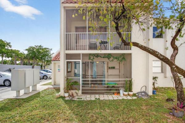 Deerfield Pines, 1428 SE 4th Ave #102, Deerfield Beach, Florida 33441, image 1