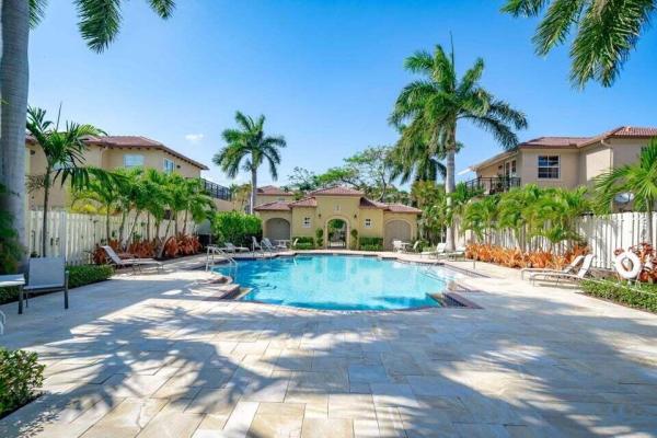 Royal Poinciana, 50 Via Poinciana Ln, Boca Raton, Florida 33487, image 1