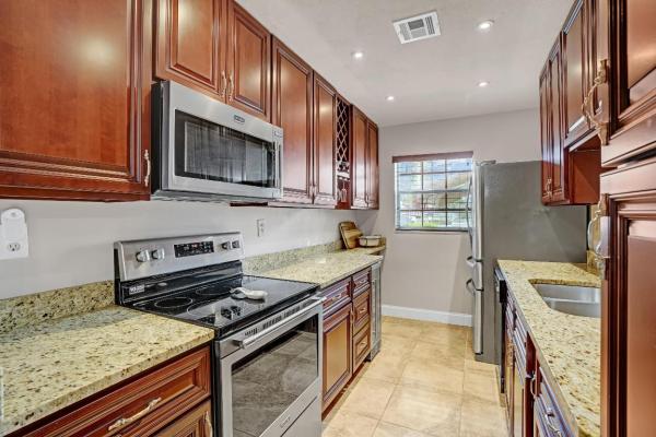 The Savannahs, 1734 Lakefront Blvd #B, Fort Pierce, Florida 34982, image 1