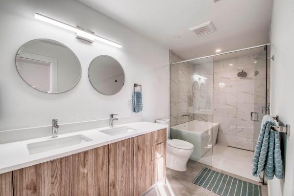 Alora Luxury, 117 Lake Ave #204, Lake Worth Beach, Florida 33460, image 1