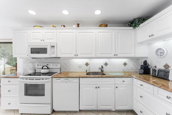 Eastgate At Hunters Run, 61 Eastgate Dr #A, Boynton Beach, Florida 33436, image 2