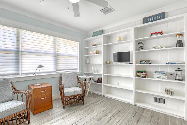 Palm Beach Shores Residential, 219 Claremont Ln, Palm Beach Shores, Florida 33404, image 1