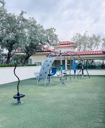 Turnberry Village South Tower, 19900 E Country Club Dr #1020, Aventura, Florida 33180, image 1