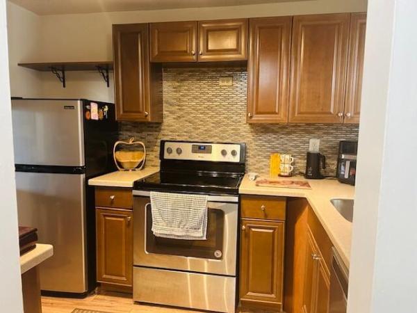 Sunrise Lakes 1, 8000 N Sunrise Lakes Dr #209, Sunrise, Florida 33322, image 1