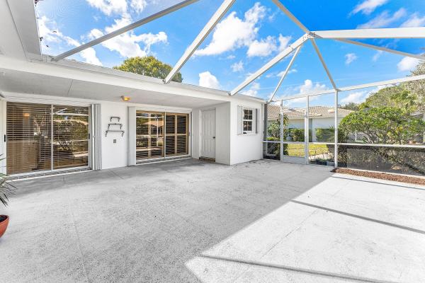 Sun Terrace At The Oaks, 5101 Water Oak Ct, Palm Beach Gardens, Florida 33410, image 1