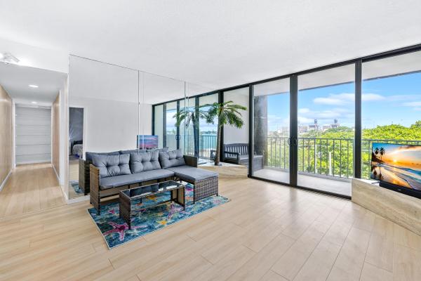 The Palm Beach House, 5600 N Flagler Dr #407, West Palm Beach, Florida 33407, image 1