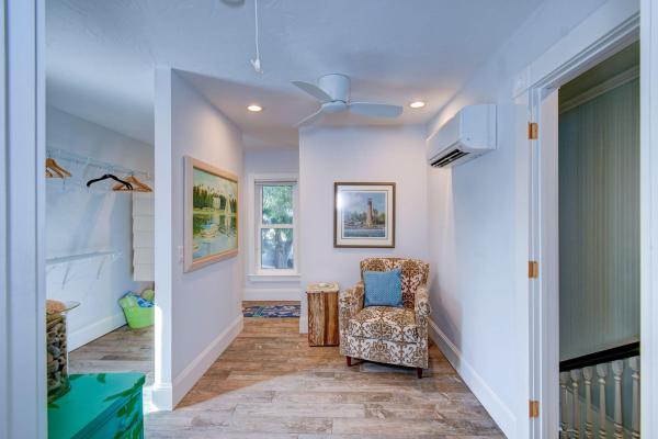 Edgartown, 419 N 2nd St, Fort Pierce, Florida 34950, image 1