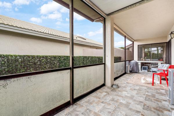 Falcon's Lea Patio Homes, 6100 Manchester Ln, Davie, Florida 33331, image 1