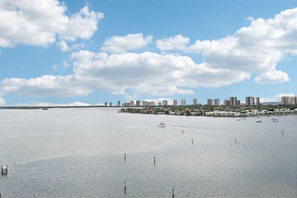 Marina Grande Club & Residences, 2640 Lake Shore Dr #1510, Riviera Beach, Florida 33404, image 1