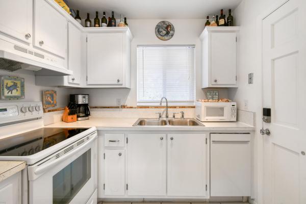 Tequesta Garden, 4 Garden St #204, Tequesta, Florida 33469, image 1