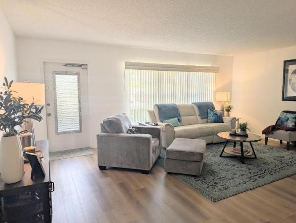 111 Greenbrier B, West Palm Beach, Florida 33417, image 1