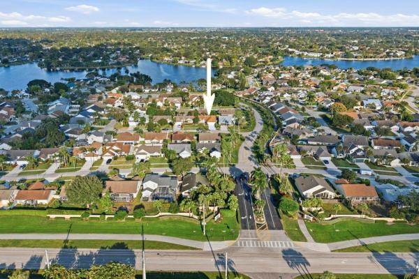 Meadowland Cove Of Wellington, 1599 Windship Cir, Wellington, Florida 33414, image 2