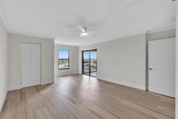 Huntington Lakes 2, 7076 Huntington Ln #803, Delray Beach, Florida 33446, image 1