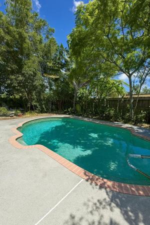 Coral Manor, 1404 SW 1st Ave, Deerfield Beach, Florida 33441, image 2