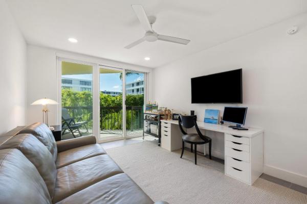 Sutton Place, 2778 S Ocean Blvd, Palm Beach, Florida 33480, image 1