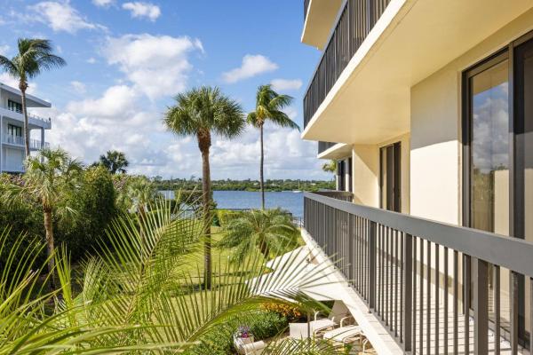 Sutton Place, 2778 S Ocean Blvd #203s, Palm Beach, Florida 33480, image 1