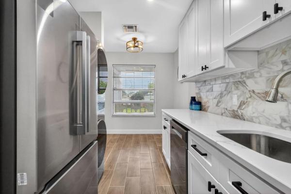 1101 Cactus Ter #204, Delray Beach, Florida 33445, image 1