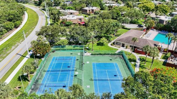 Delray Oaks West, 2897 SW 22nd Cir #44b, Delray Beach, Florida 33445, image 1