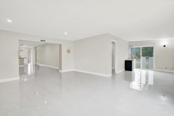 Lakes Of Lantana, 5901 White Cypress Dr, Lake Worth, Florida 33467, image 2