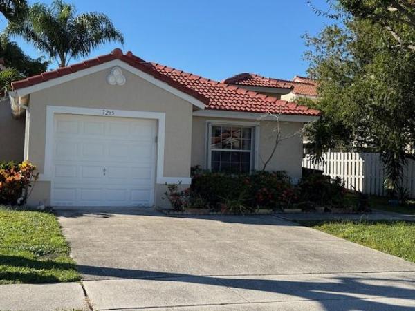 7255 Burgess Dr, Lake Worth, Florida 33467, image 1