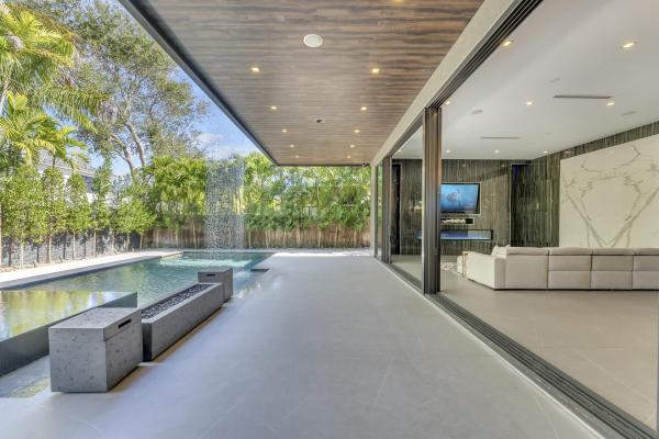 Beach Way Heights, 2401 NE 13th St, Fort Lauderdale, Florida 33304, image 1