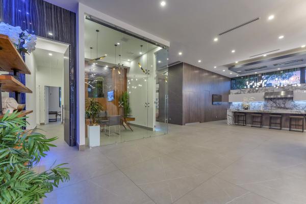 Beach Way Heights, 2401 NE 13th St, Fort Lauderdale, Florida 33304, image 1