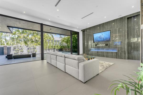 Beach Way Heights, 2401 NE 13th St, Fort Lauderdale, Florida 33304, image 1