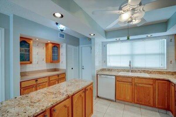 Seagate Of Gulfstream, 2018 S Federal Hwy #301, Boynton Beach, Florida 33435, image 1